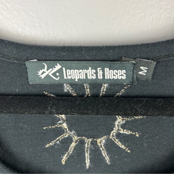 Leopards & Roses Boho Lagenlook Floral Embellished Tunic Top Medium Black - Picture 4 of 15